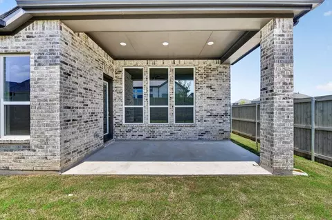 Exterior - 4804 Triadic Ln, Prosper, TX 75078 photo 4 of 11