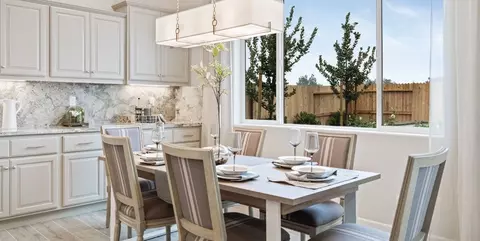 Dining - 536 N Ocean St, Tulare, CA 93274 photo 1 of 2