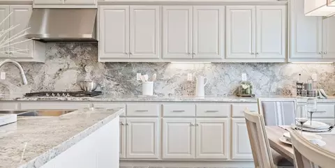 Kitchen - 536 N Ocean St, Tulare, CA 93274 photo 4 of 6