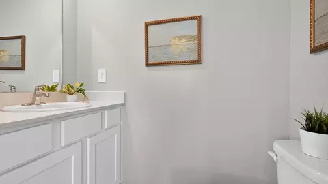 Bath - 256 Counsel St, Yulee, FL 32097 photo 1 of 4