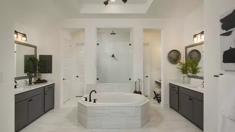 Bath - 5402 Elegance Pl, Manvel, TX 77578 photo 2 of 4