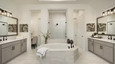Bath - 5402 Elegance Pl, Manvel, TX 77578 photo 3 of 4