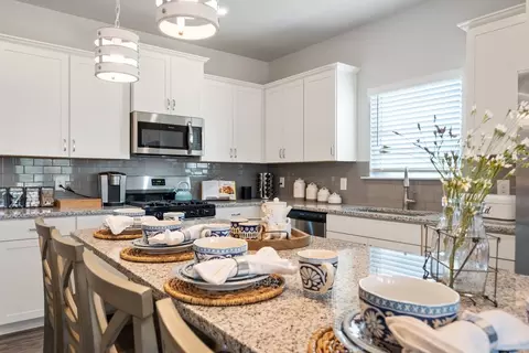 Kitchen - Bouy Blvd, Elberta, AL 36530 photo 1 of 4