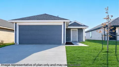 11516 SW 40th St, Mustang, OK 73064