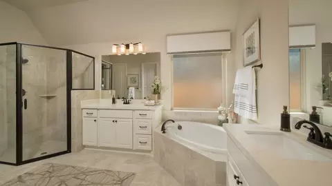 Bath - 16333 Sheridan River Trl, Conroe, TX 77302 photo 2 of 3