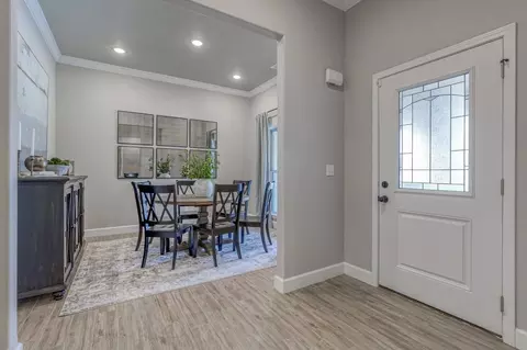 Entry Way - 25374 W 91st Ter, Lenexa, KS 66227 photo 2 of 3