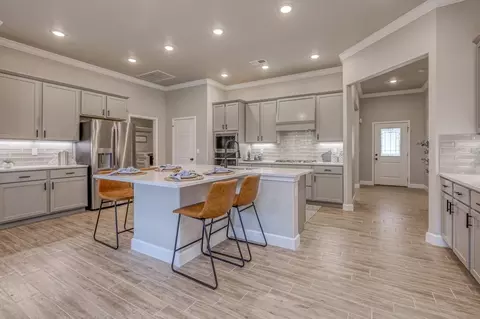 Kitchen - 25374 W 91st Ter, Lenexa, KS 66227 photo 6 of 6