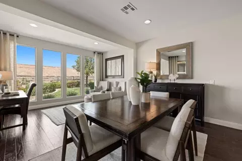 Dining - 1300 Flat Top Mesa Dr, Mesquite, NV 89034 photo 2 of 6