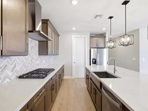 Kitchen - 494 W Rock Needle Trl, Apache Junction, AZ 85119 photo 5 of 5