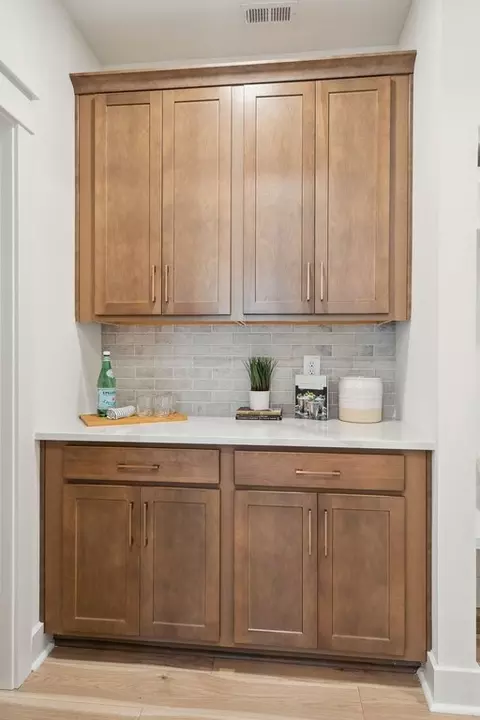 Kitchen - 897 Jp Stevens Rd, Seneca, SC 29678 photo 6 of 10