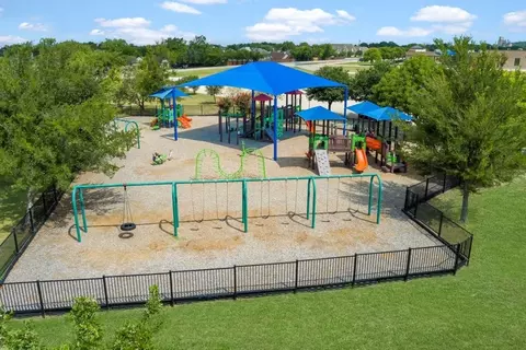 View/Area - 600 Fallbrook Dr, Aledo, TX 76008 photo 4 of 6