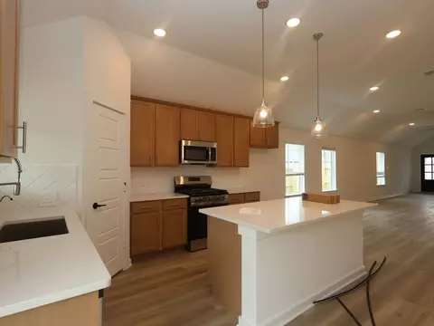 10236 Burton Path, Montgomery, TX 77316