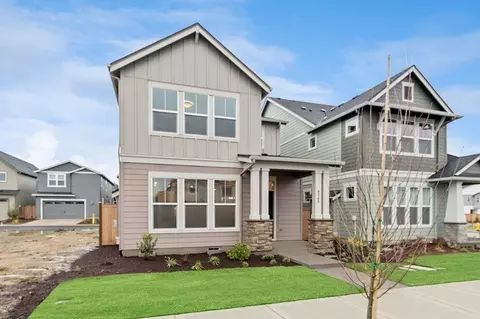 8565 SE Crescent Dr, Hillsboro, OR 97123