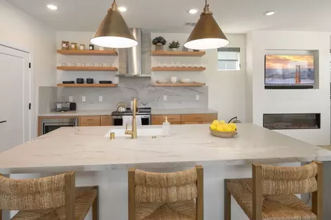 Kitchen - 145 Amanda Way, Windsor, CA 95492 photo 3 of 12