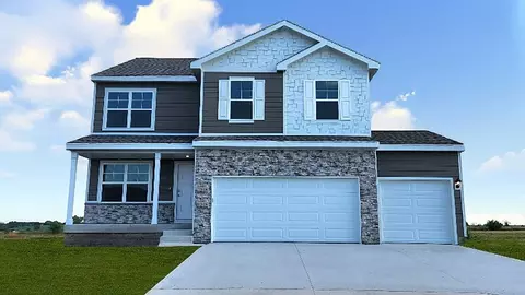 4722 173rd St, Urbandale, IA 50323