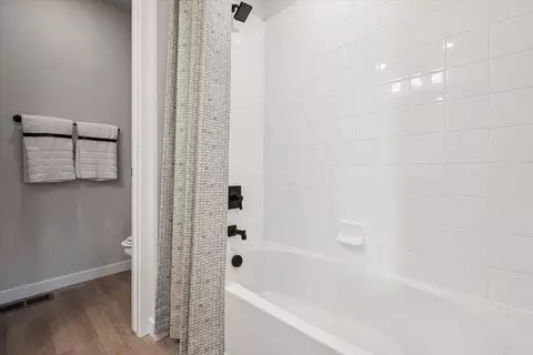 Bath - 22737 E 47th Pl, Aurora, CO 80019 photo 11 of 11