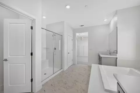 Entry Way - 2911 Penelope St, Tracy, CA 95377 photo 2 of 2