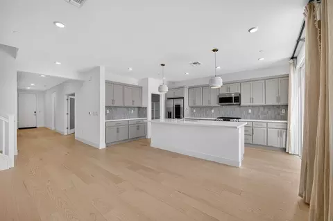 Entry Way - 2911 Penelope St, Tracy, CA 95377 photo 1 of 2