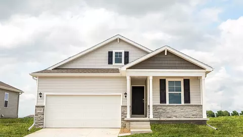 11631 Port Royal Dr, Papillion, NE 68046