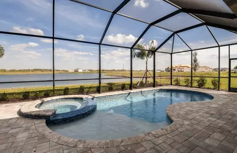 Exterior - 5367 Wolf Creek Dr, Apollo Beach, FL 33572 photo 5 of 5