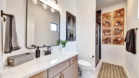 Bath - 2020 Windy River Path, Leander, TX 78641 photo 5 of 5