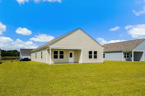 Exterior - 301 Azimuth Dr, Conway, SC 29526 photo 2 of 5