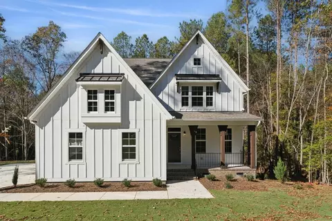 365 Glade Dr, Aberdeen, NC 28315