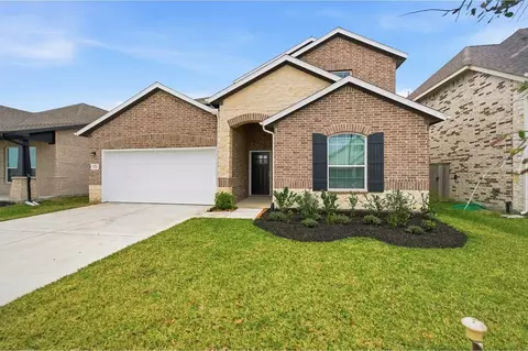 Exterior - 1722 Navigation Ln, Angleton, TX 77515 photo 3 of 13
