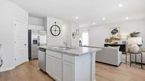 Kitchen - 79 Orion Dr, Cullman, AL 35055 photo 2 of 7