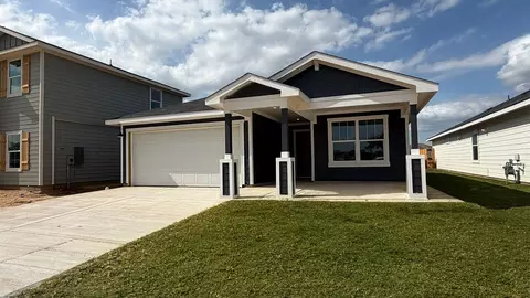 360 San Juan Trl, Bastrop, TX 78602