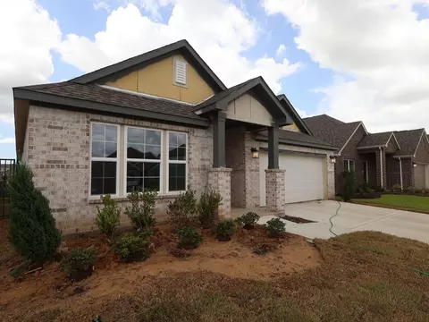 14005 Baikal Manor Dr, Santa Fe, TX 77510