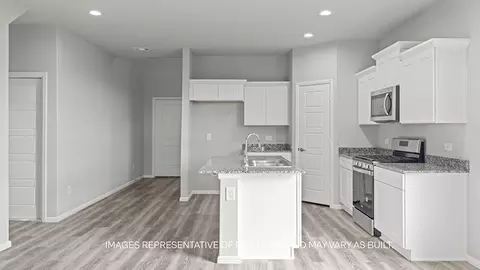 Kitchen - 7818 92th St, Lubbock, TX 79424 photo 1 of 4