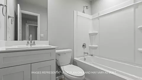 Bath - 7818 92th St, Lubbock, TX 79424 photo 2 of 6