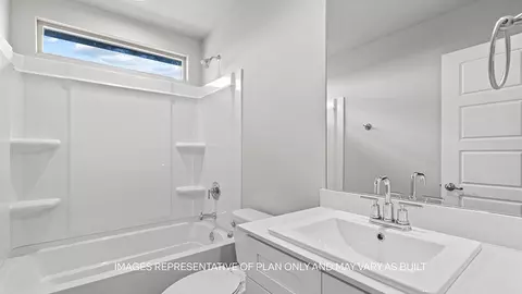 Bath - 7818 92th St, Lubbock, TX 79424 photo 4 of 6