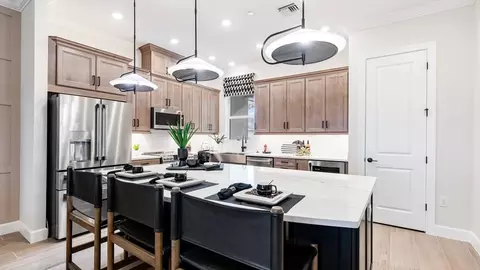 Kitchen - 15640 Cassio Way, Naples, FL 34114 photo 1 of 12