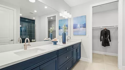 Bath - 15640 Cassio Way, Naples, FL 34114 photo 8 of 8