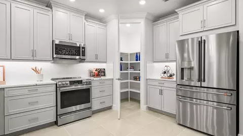 Kitchen - 15640 Cassio Way, Naples, FL 34114 photo 12 of 12