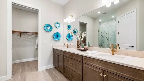 Bath - 15640 Cassio Way, Naples, FL 34114 photo 5 of 8
