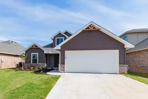 Exterior - 2800 Heather Hvn, Moore, OK 73160 photo 11 of 21
