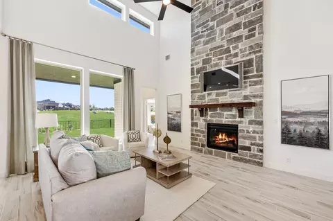 Living - 1154 Bailey Ranch Rd, Aledo, TX 76008 photo 2 of 4