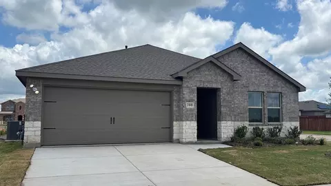 200 Bandit Trl, Terrell, TX 75160
