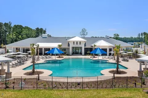 16 Knotty Pine Dr, Bluffton, SC 29909