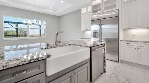 Kitchen - 12243 White Blossom Ct, Parrish, FL 34219 photo 3 of 8