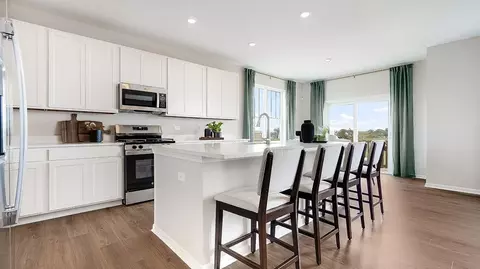 Kitchen - 101 Catskill Ave, Algonquin, IL 60102 photo 1 of 1