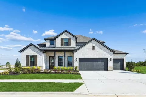 Exterior - 2431 Silver Spring Ct, Celina, TX 75009 photo 5 of 11