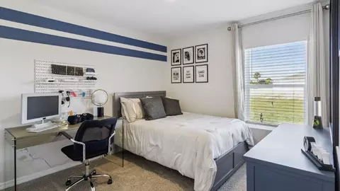 Bedroom - 2815 Adeline Ave, Winter Haven, FL 33881 photo 2 of 2