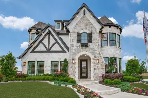 Exterior - 1906 Skip Ave, Irving, TX 75062 photo 4 of 4