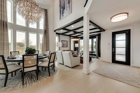 Dining - 1906 Skip Ave, Irving, TX 75062 photo 3 of 4