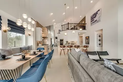 Dining - 1906 Skip Ave, Irving, TX 75062 photo 4 of 4
