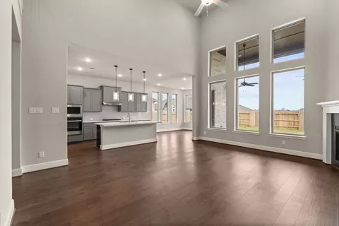 Living - 32110 Pond Pine Ct, Spring, TX 77386 photo 6 of 8